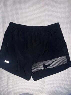 Nike Challenger Flash Dri-FIT Black Athletic Shorts with Inner Drawstring